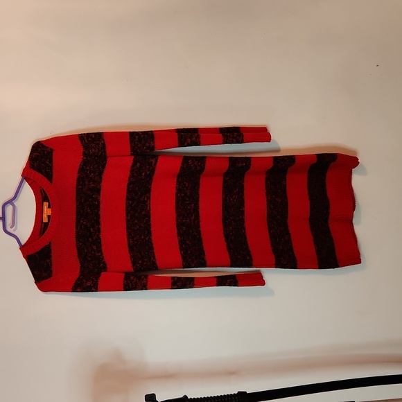 FREDDY KRUEGER style sweater dress perfect for Halloween 🎃 👌 ✨️ 😍 - Picture 1 of 4